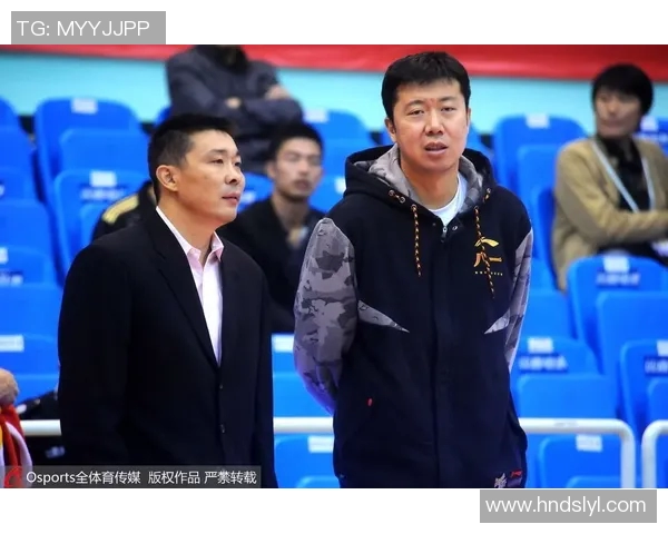 李静专访：从球场新星到篮球传奇的成长之路回顾