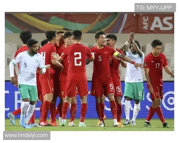 U22国足迎战沙特队全力争胜展现青春风采与团队实力 U22国足迎战沙特队全力争胜展现青春风采与团队实力