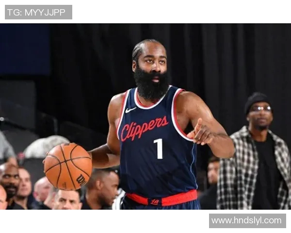 快船与火箭激战正酣直播中精彩瞬间不容错过