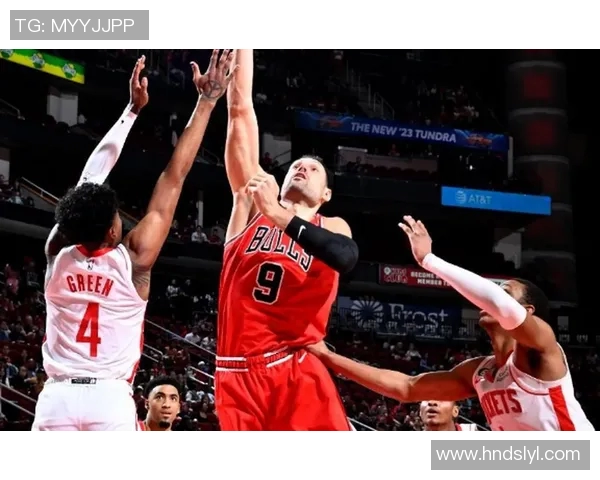 火箭队与公牛队季前赛精彩对决结果揭晓分析与亮点回顾