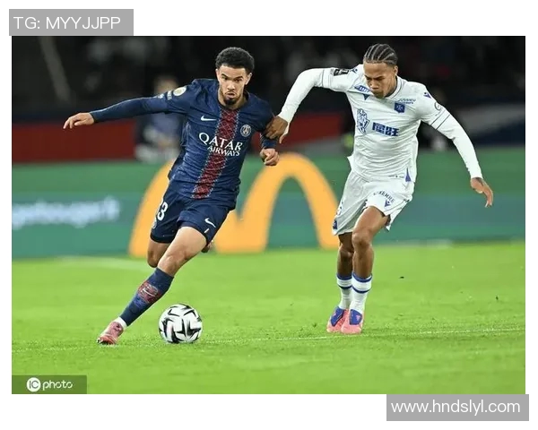 瓦朗谢纳主场迎战巴黎圣日耳曼争夺法甲积分榜关键战役