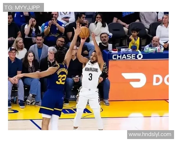 勇士与鹈鹕激战10月28日NBA赛场精彩对决引发球迷热议