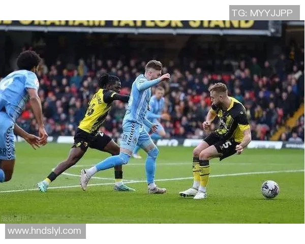 英冠激战诺丁汉主场迎战卢顿全力争胜展现实力