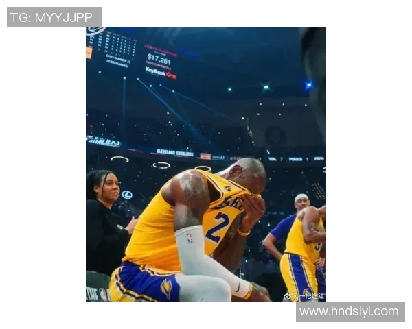 勇士与骑士对决詹姆斯泪洒赛场背后的心路历程与情感故事