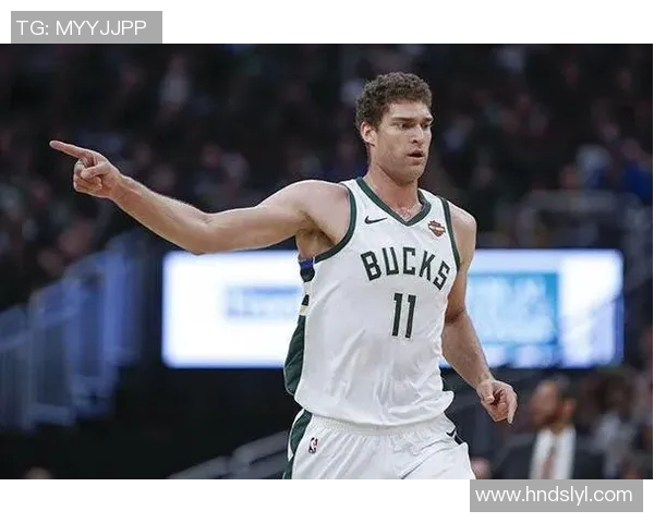 戴维斯与洛佩兹谁更强大全面分析两位拳手的实力与战绩对比 戴维斯与洛佩兹谁更强大全面分析两位拳手的实力与战绩对比