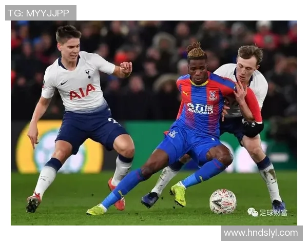 班菲尔德与拉普拉塔的精彩对决揭示足球战术与球队实力的较量 班菲尔德与拉普拉塔的精彩对决揭示足球战术与球队实力的较量